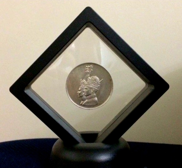 لوازم سکه و مدال